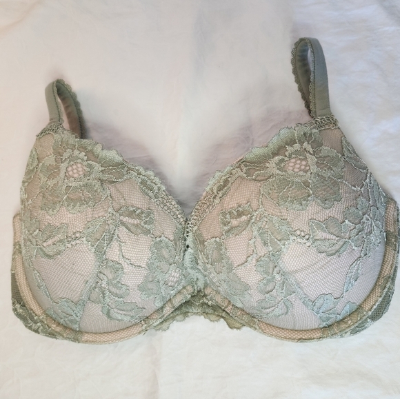 Victoria's Secret vintage lace pushup bra - Picture 9 of 13